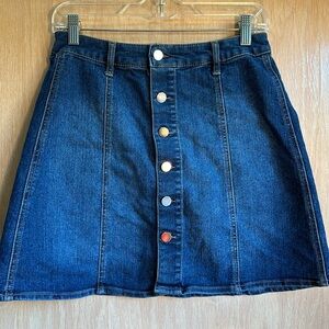 Tinseltown Denim Flare Shiny Silver Button Up Front Denim Skirt Back Pockets